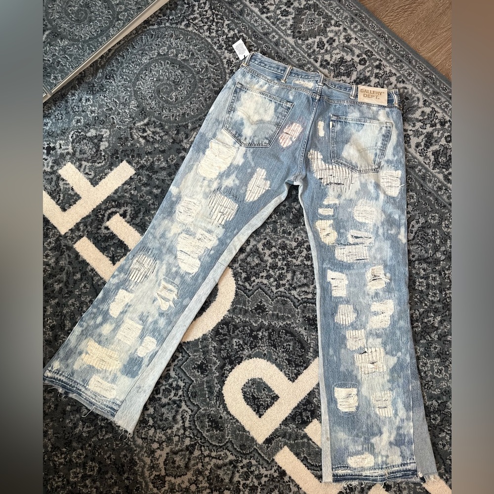 Gallery Dept Flare Jeans